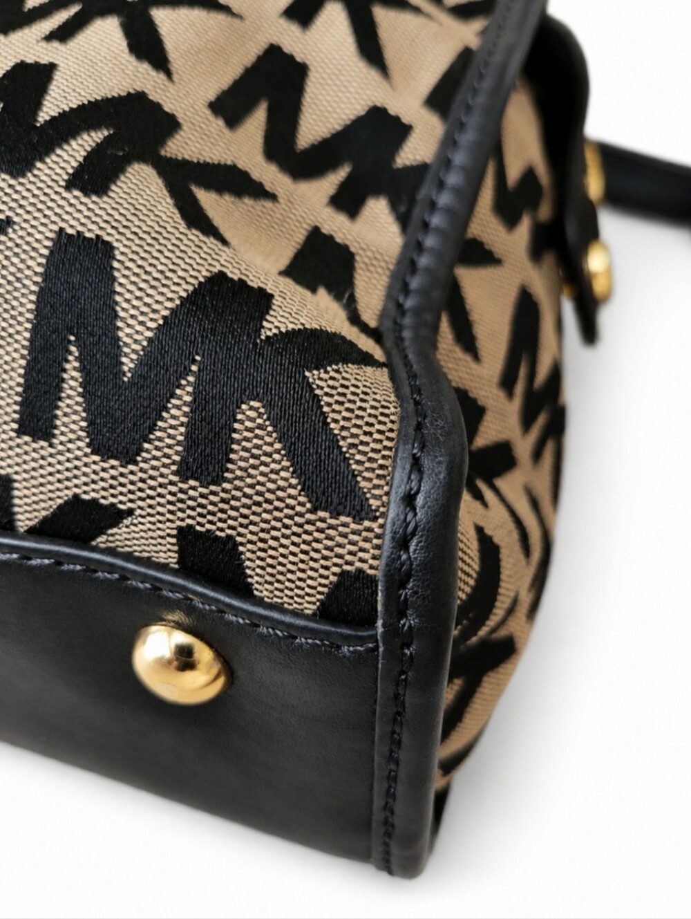 Vintage Michael Kors Black & Tan Jacqaurd/Leather Satchel ***NEAR PERFECT*** - Picture 6 of 13